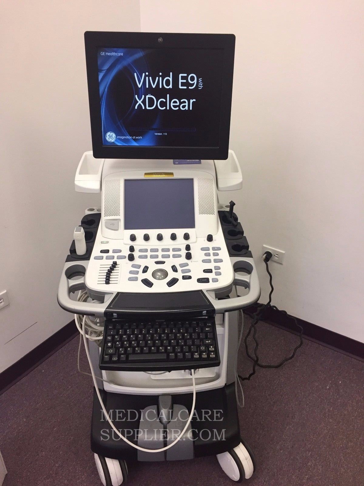 2010 GE Vivid E9 Ultrasound System
